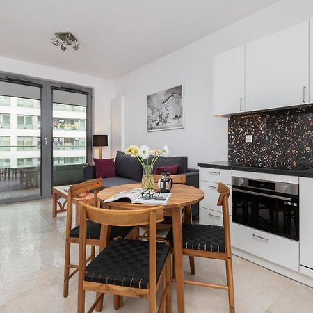 Plac Unii Apartment Gdynia City Centre By Noclegi Renters Екстер'єр фото
