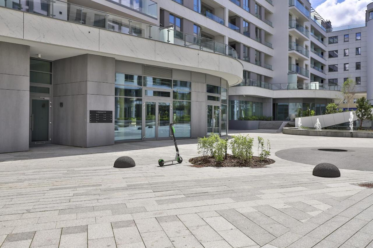 Plac Unii Apartment Gdynia City Centre By Noclegi Renters Екстер'єр фото